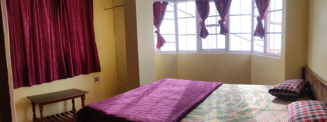Wind Home Darjeeling- Budget Hotel Near Mall Дарджилінг Екстер'єр фото