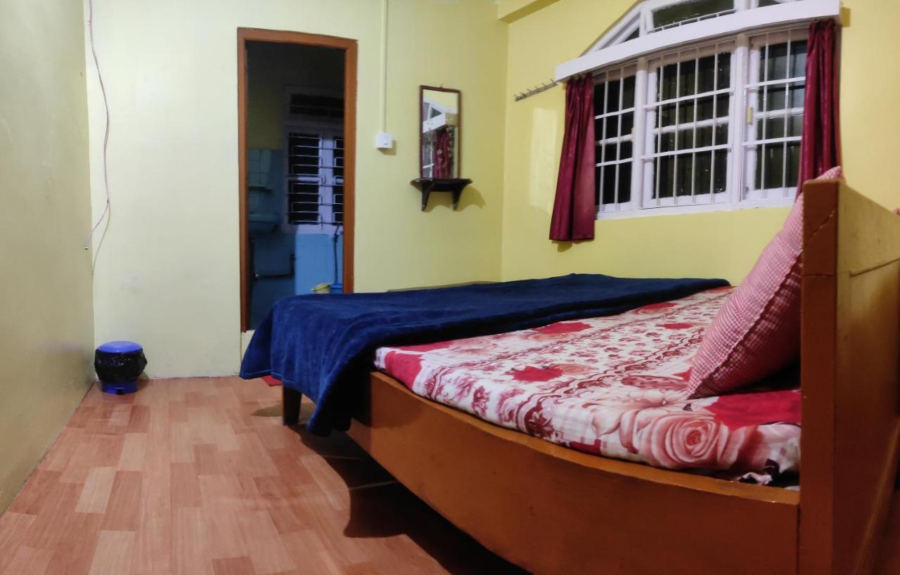Wind Home Darjeeling- Budget Hotel Near Mall Дарджилінг Екстер'єр фото