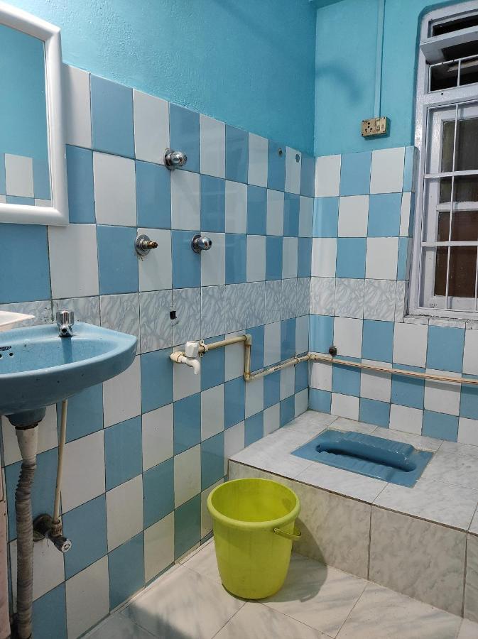 Wind Home Darjeeling- Budget Hotel Near Mall Дарджилінг Екстер'єр фото