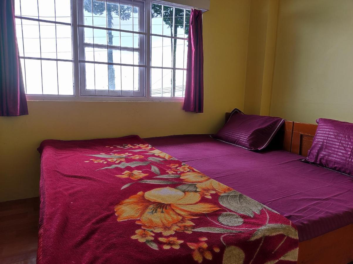 Wind Home Darjeeling- Budget Hotel Near Mall Дарджилінг Екстер'єр фото