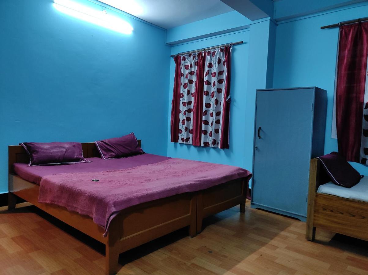 Wind Home Darjeeling- Budget Hotel Near Mall Дарджилінг Екстер'єр фото