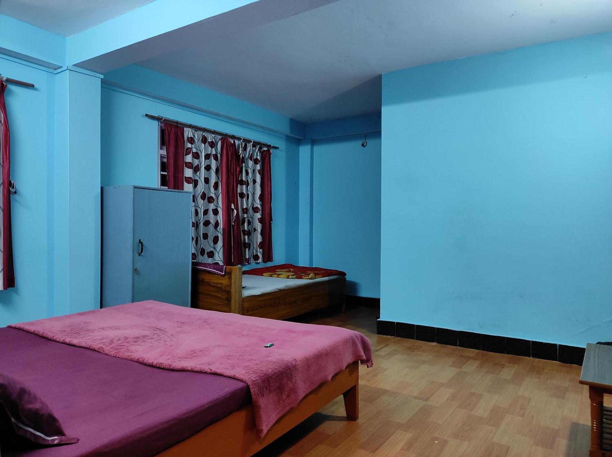 Wind Home Darjeeling- Budget Hotel Near Mall Дарджилінг Екстер'єр фото